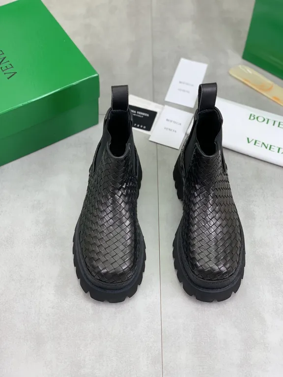 Bottega Veneta Shoe 